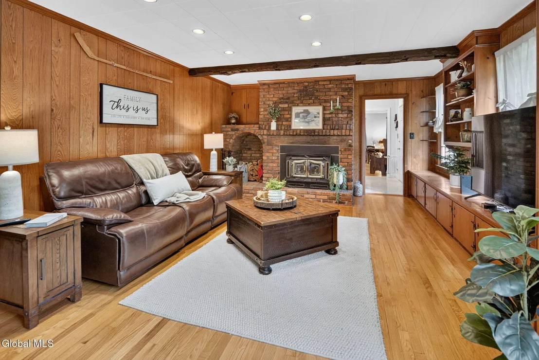 Photo of 1376 Ruffner Court