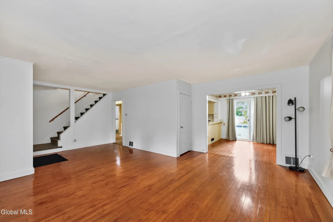 Photo of 32 Sheridan Street