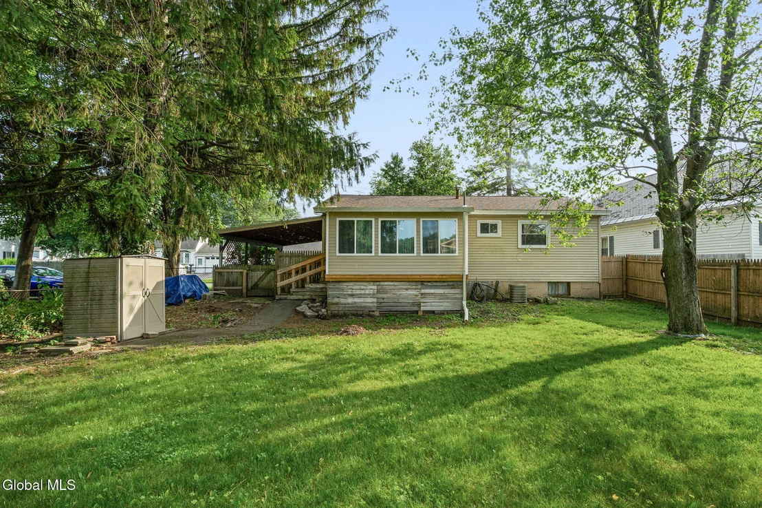 Photo of 2525 Consaul Road