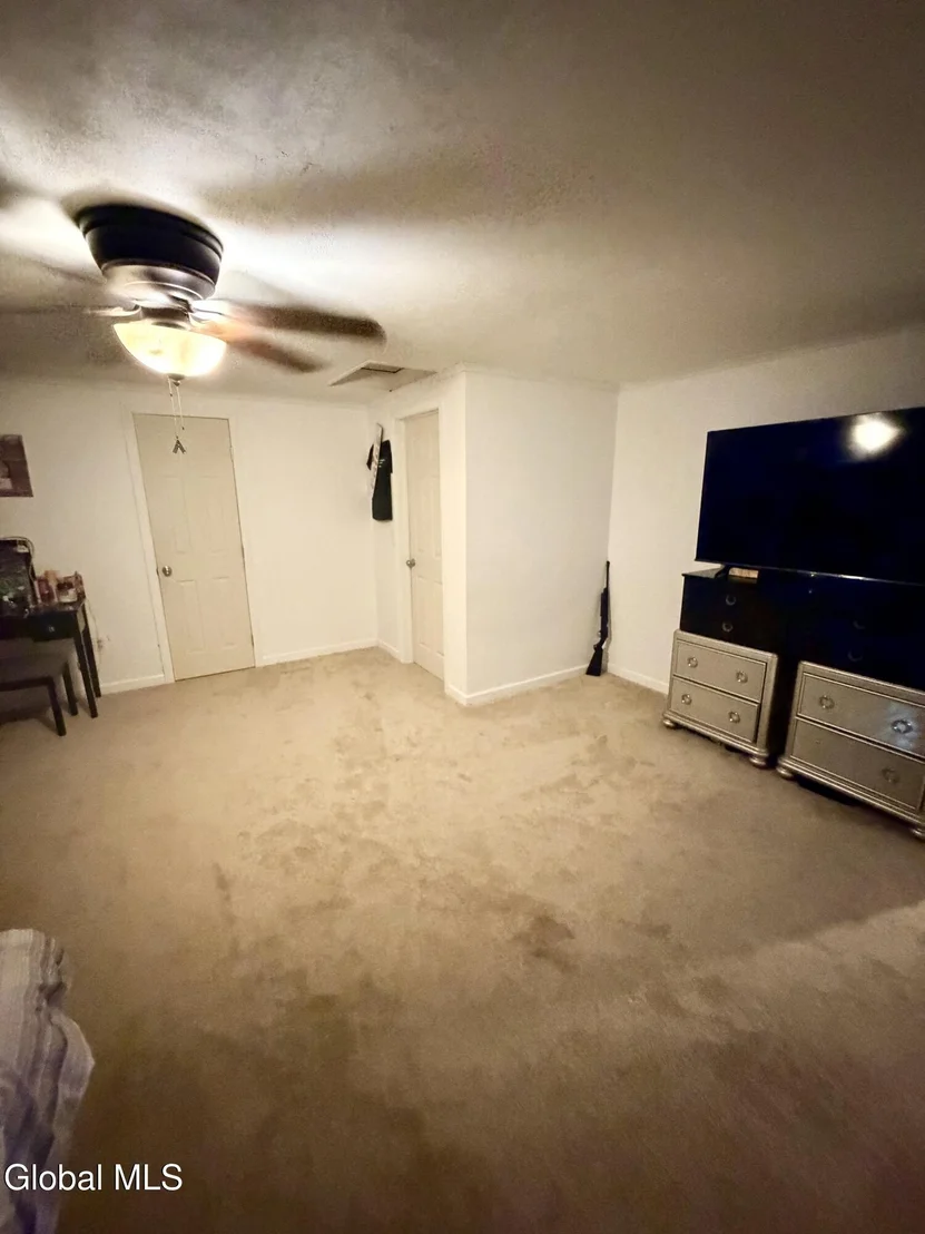 Photo of 4 Circular Drive