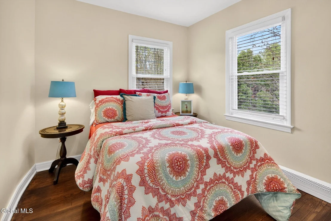 Photo of 32 Puritan Drive
