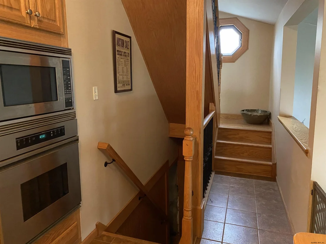 Photo of 132 OREGON Avenue