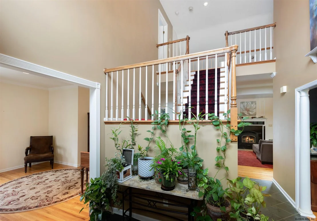Photo of 54 OAK TREE Lane