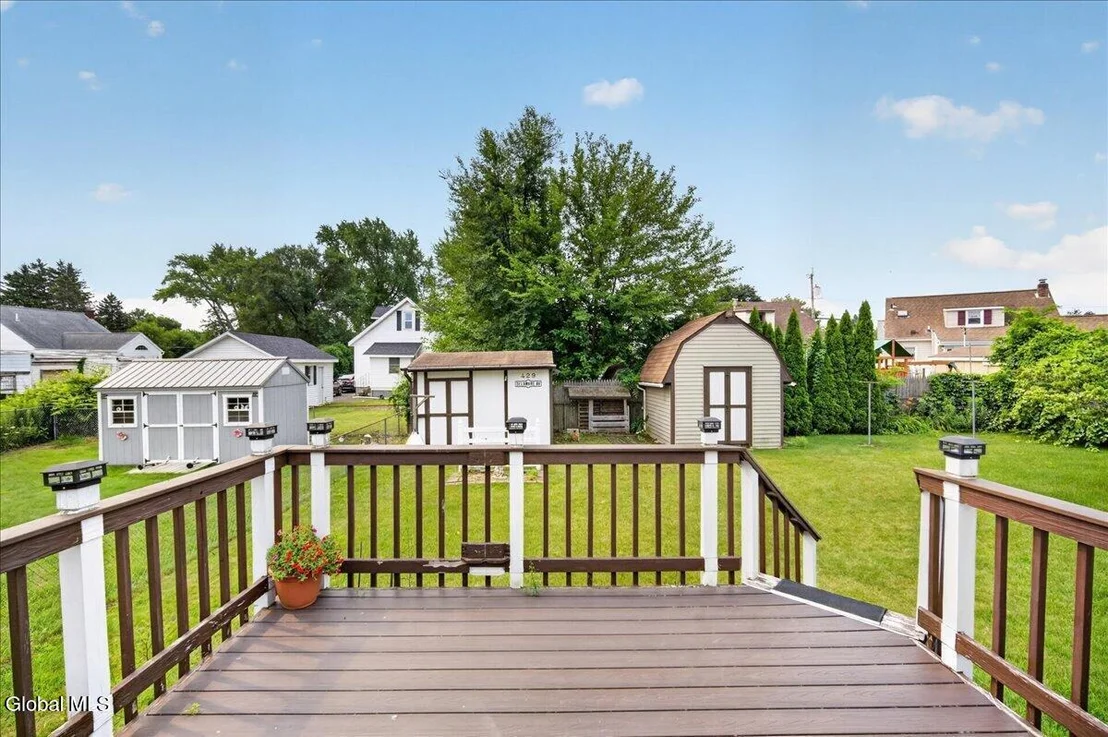 Photo of 429 Delaware Avenue