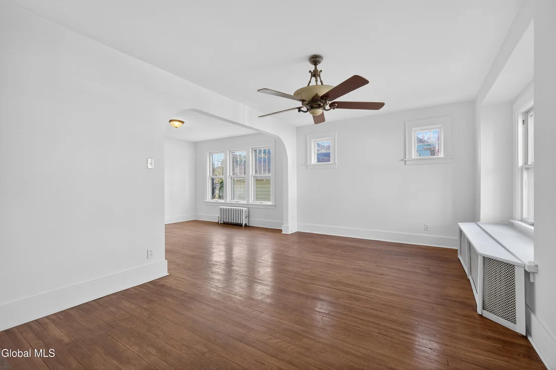 Photo of 1418 Garner Avenue