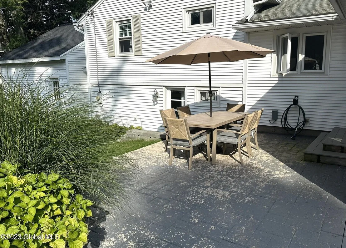 Photo of 5 Southern Drive