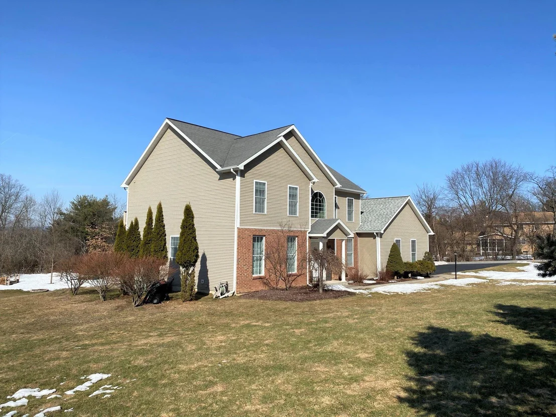 Photo of 16 BRADT Road