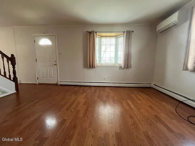 Photo of 1051 Inner Drive