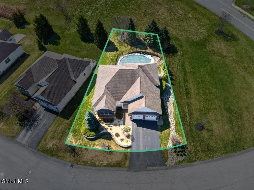 Photo of 1 Conway Circle