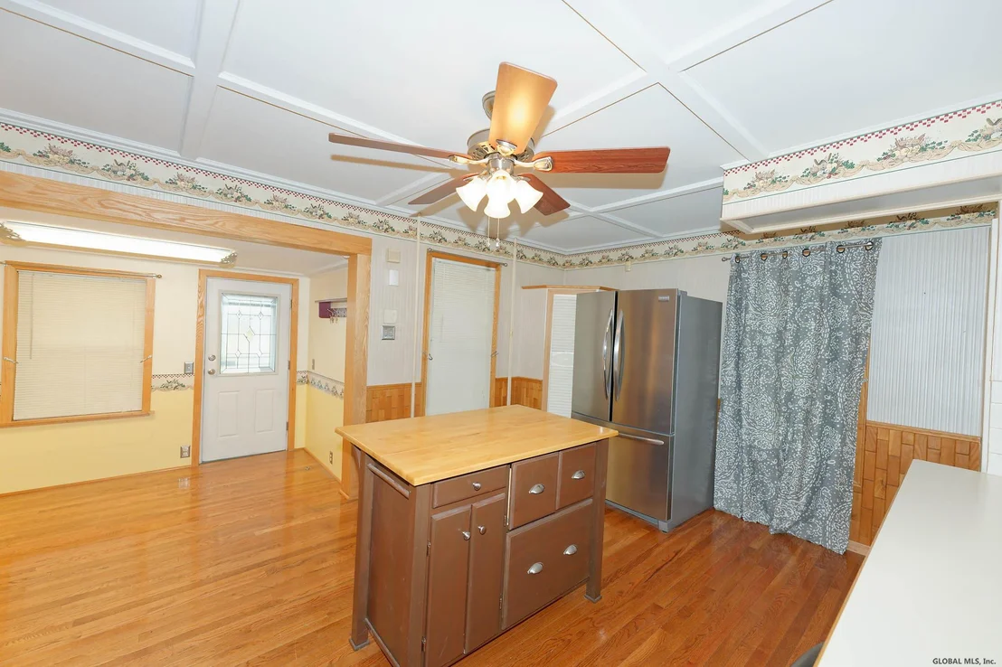 Photo of 2 FRANK Street