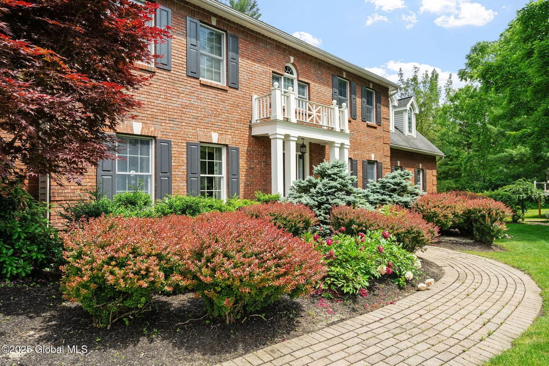 Photo of 428 Ridgehill Road