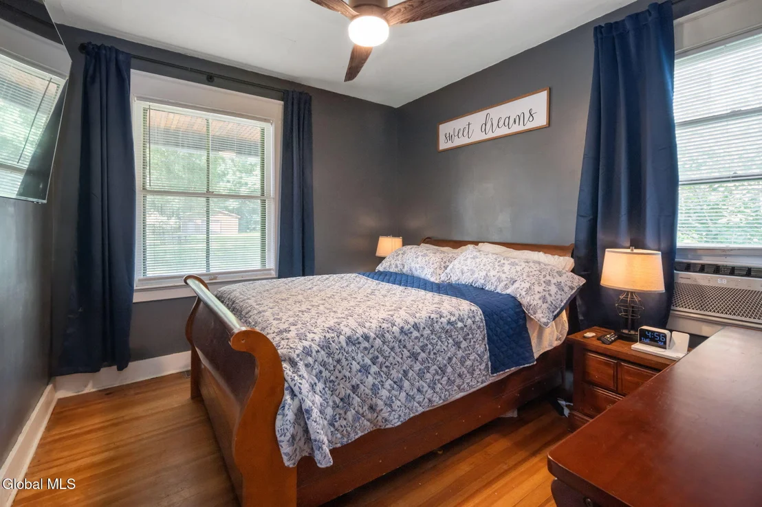 Photo of 246 Riverside Place
