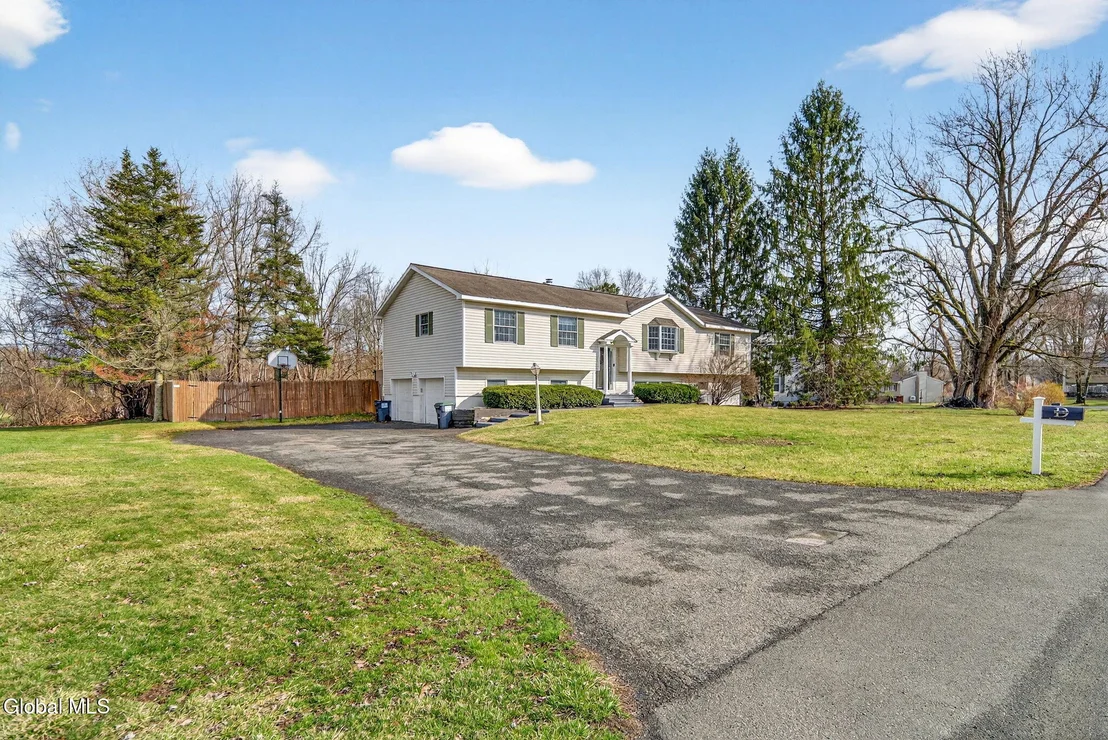 Photo of 766 Westmoreland Drive