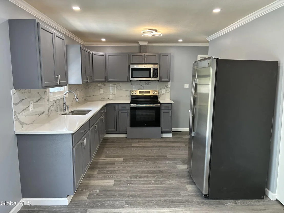 Photo of 419 Clayton Road