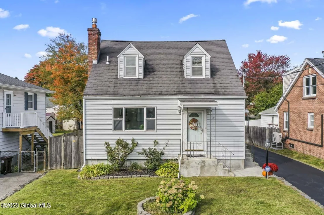 Photo of 105 Frederick Avenue