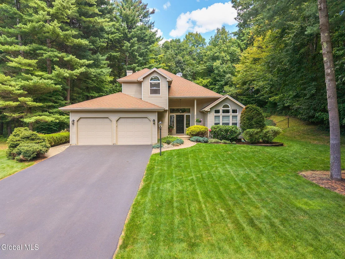 Photo of 223 Stanford Drive