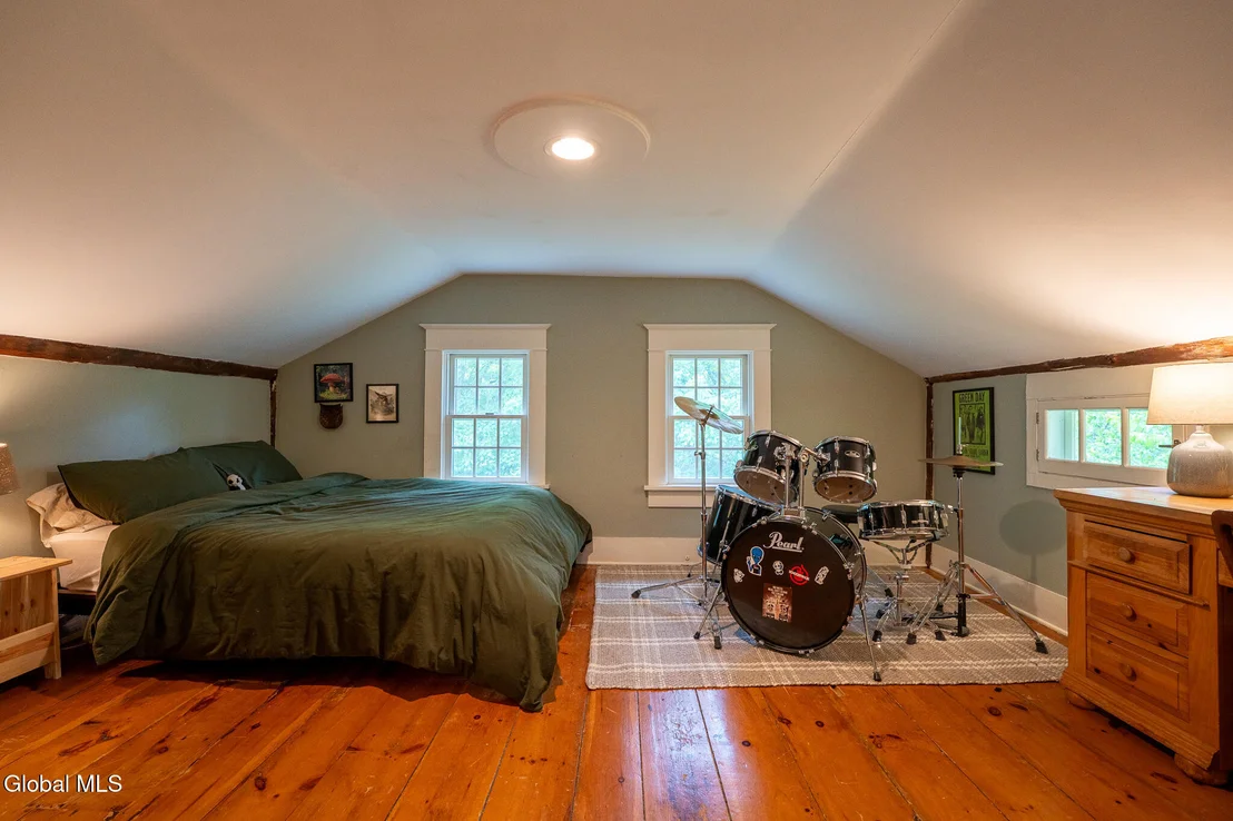 Photo of 1712 Crescent Road