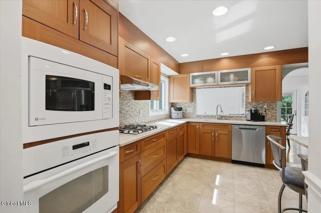 Photo of 15 Constitution Drive