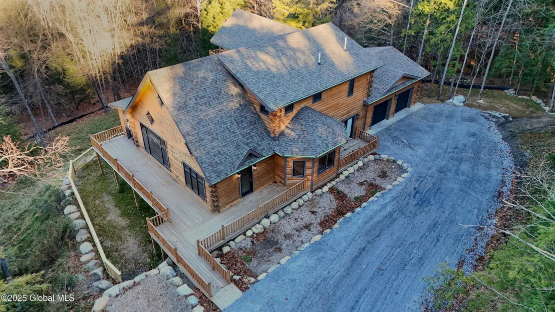 Photo of 9 Spring Woods