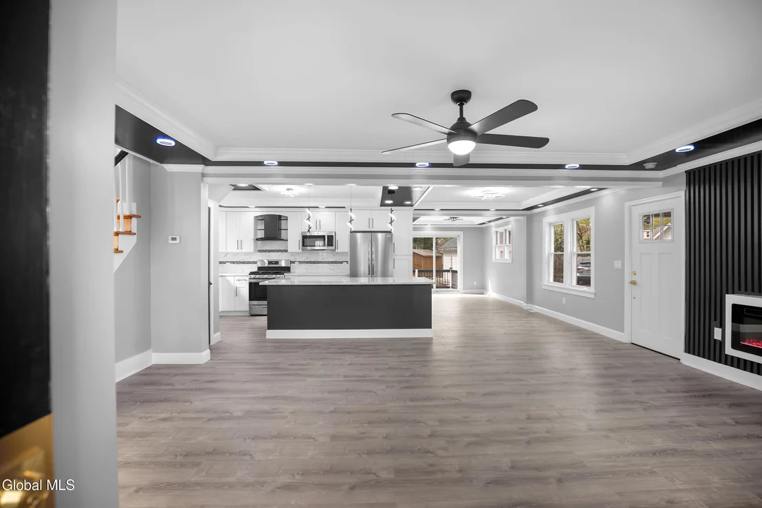 Photo of 451 Ballston Road