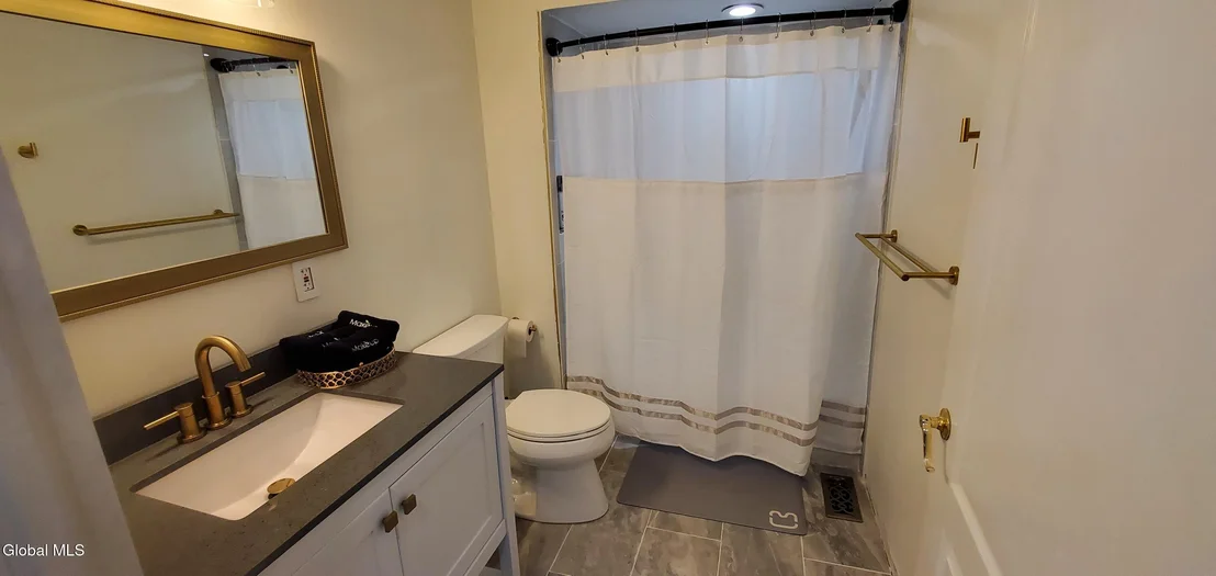 Photo of 2820 Balltown Road