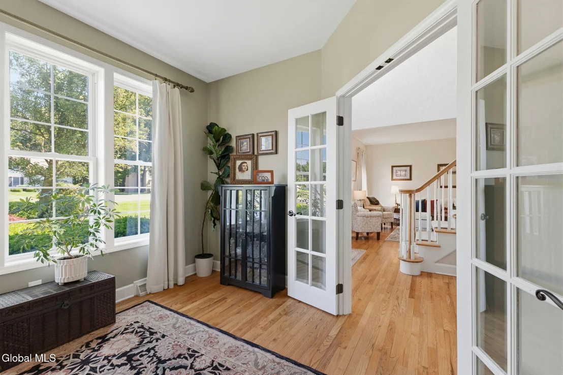 Photo of 46 Mann Boulevard