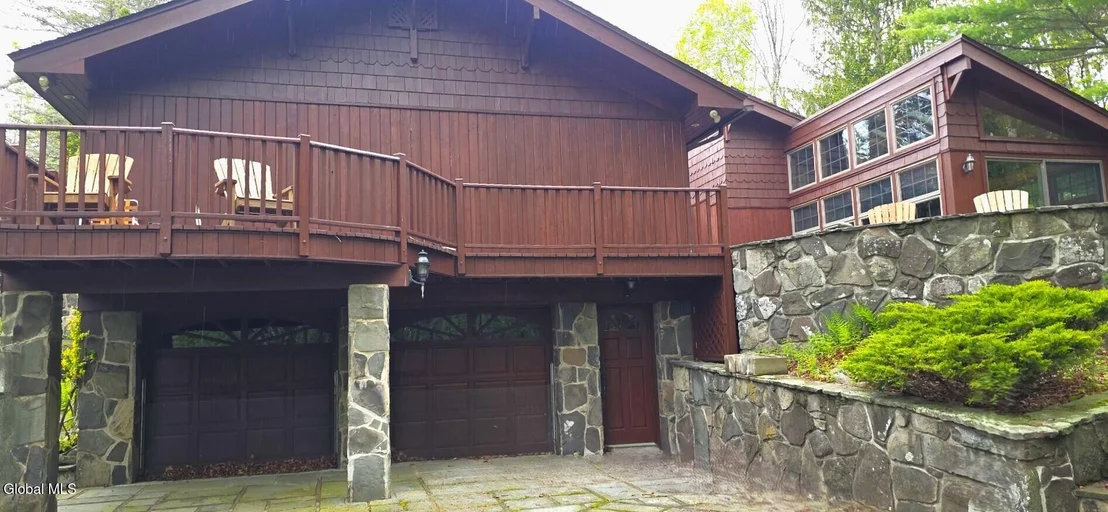 Photo of 184 Cloos Road