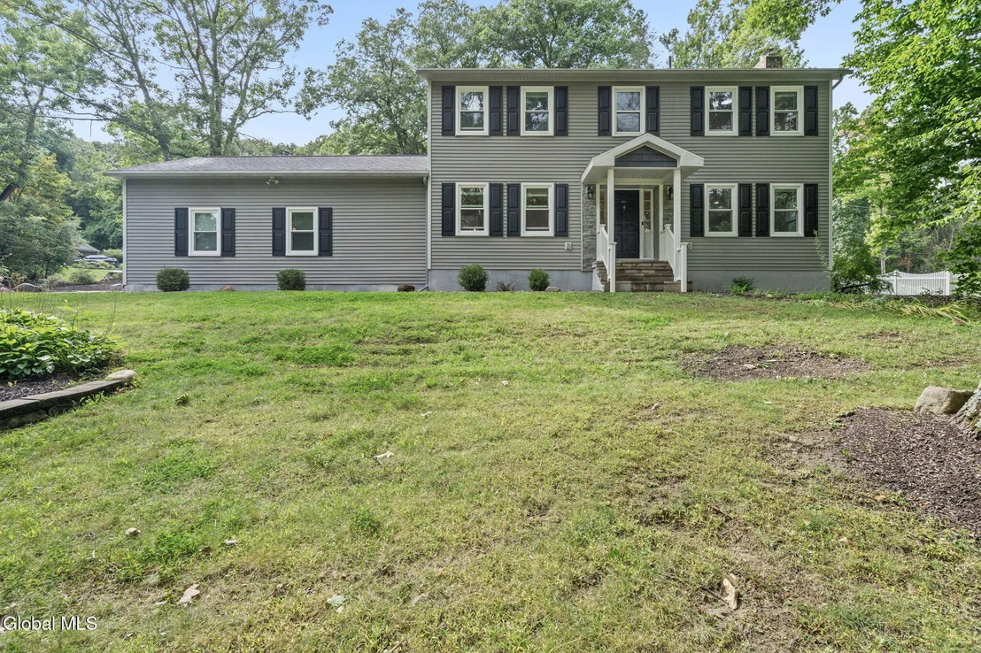 Photo of 2279 Pine Ridge Road