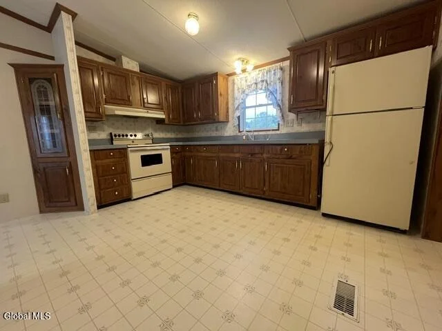Photo of 52 2nd Avenue