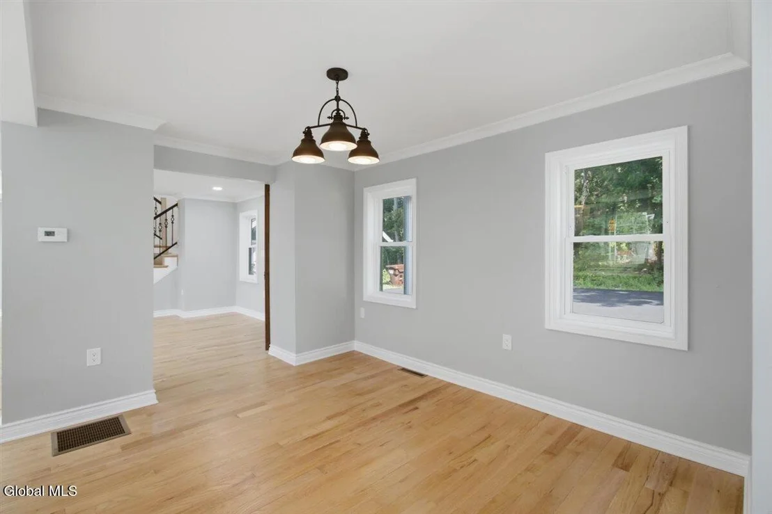 Photo of 335 Maple Road