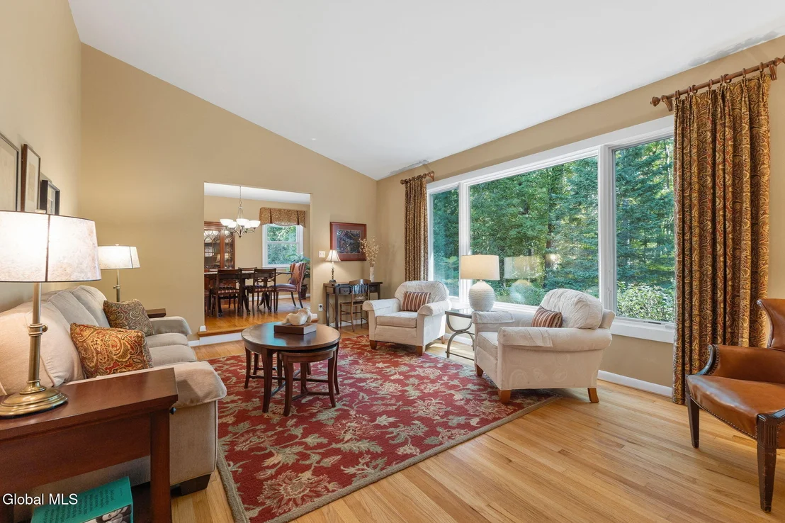 Photo of 113 Mohawk Drive