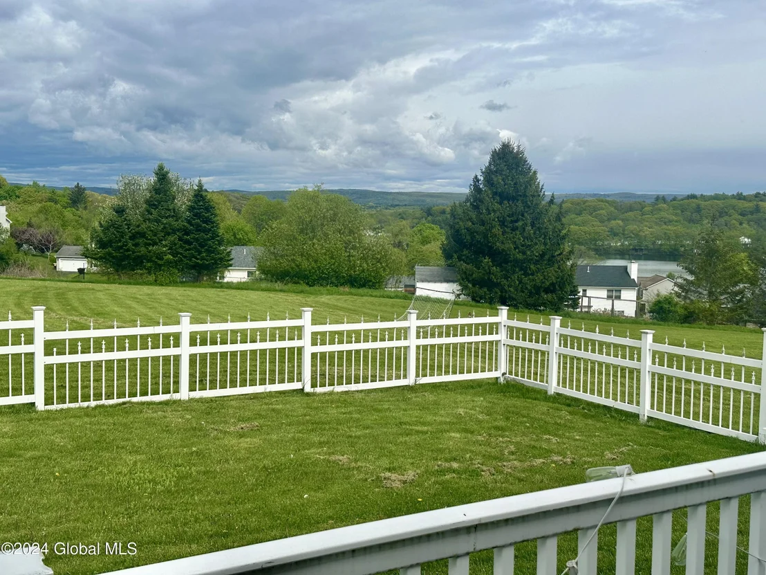 Photo of 31 Francis Drive
