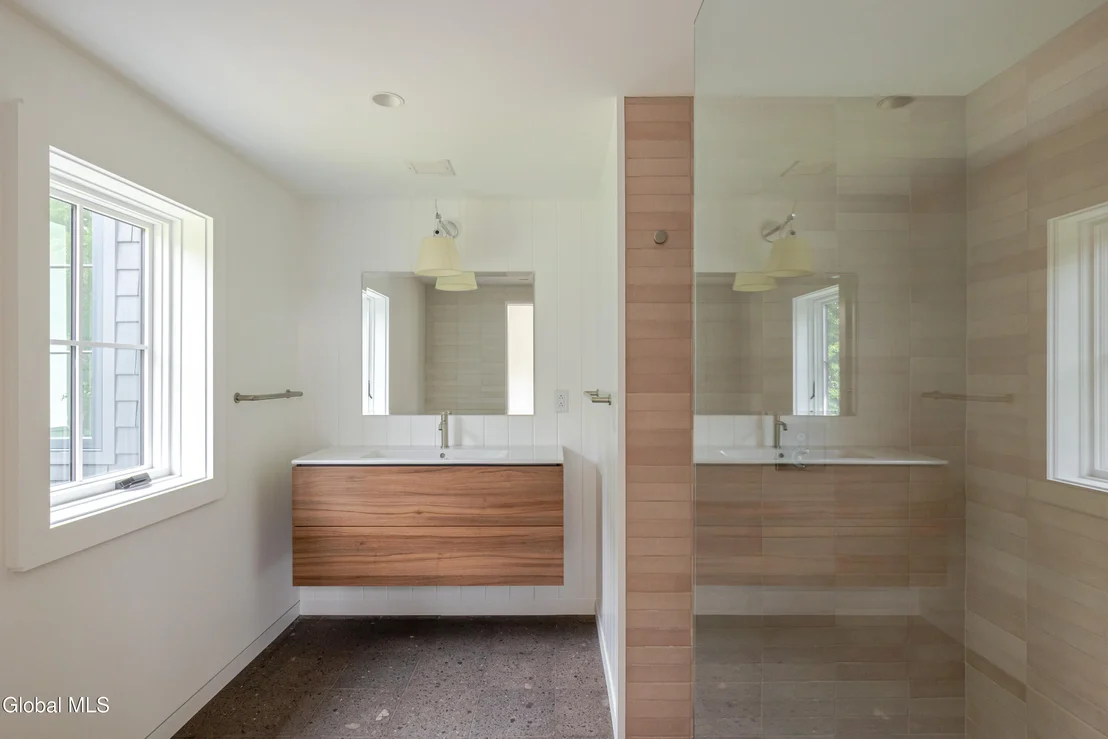 Photo of 20 Dallis Place