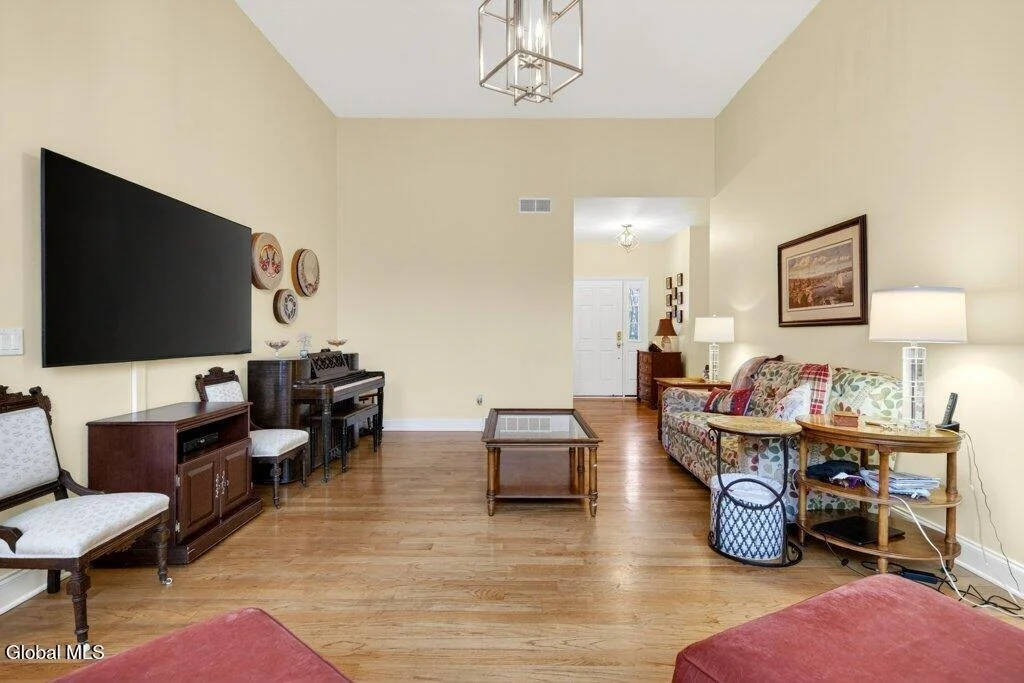 Photo of 1 Conway Circle