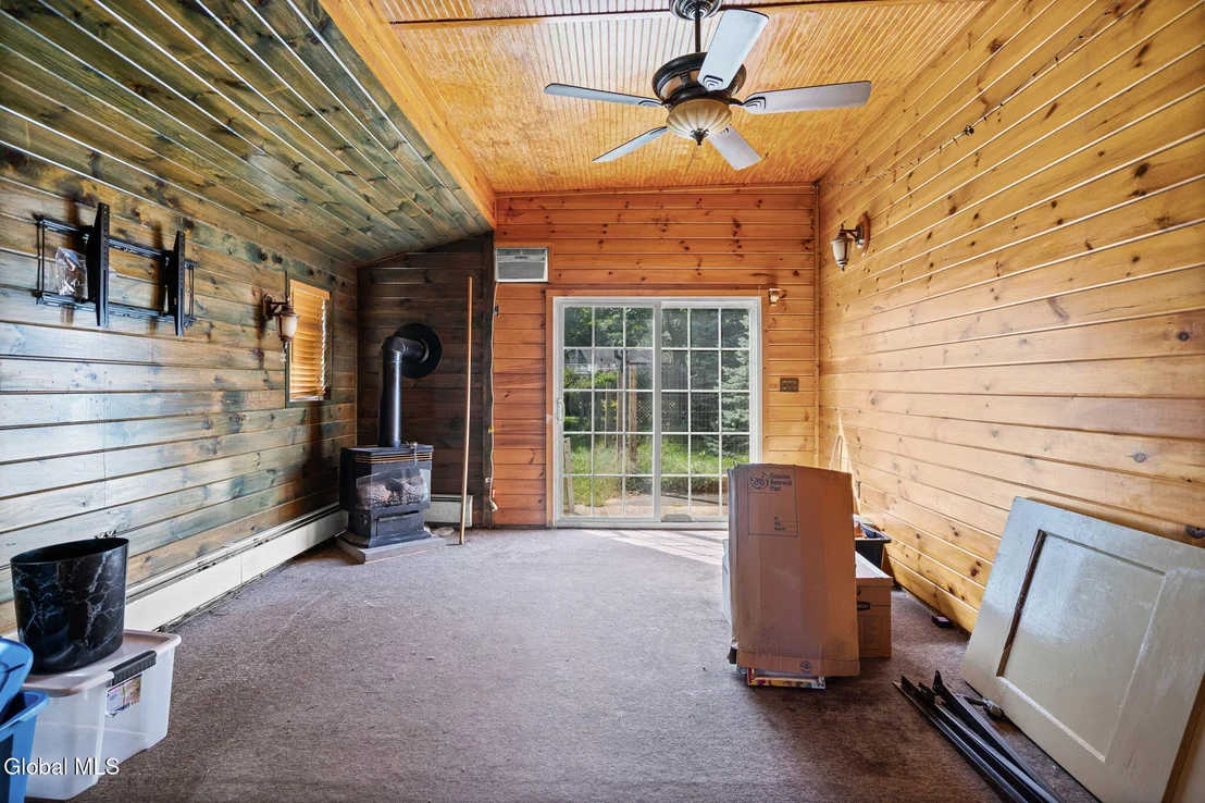 Photo of 1039 Bill Road
