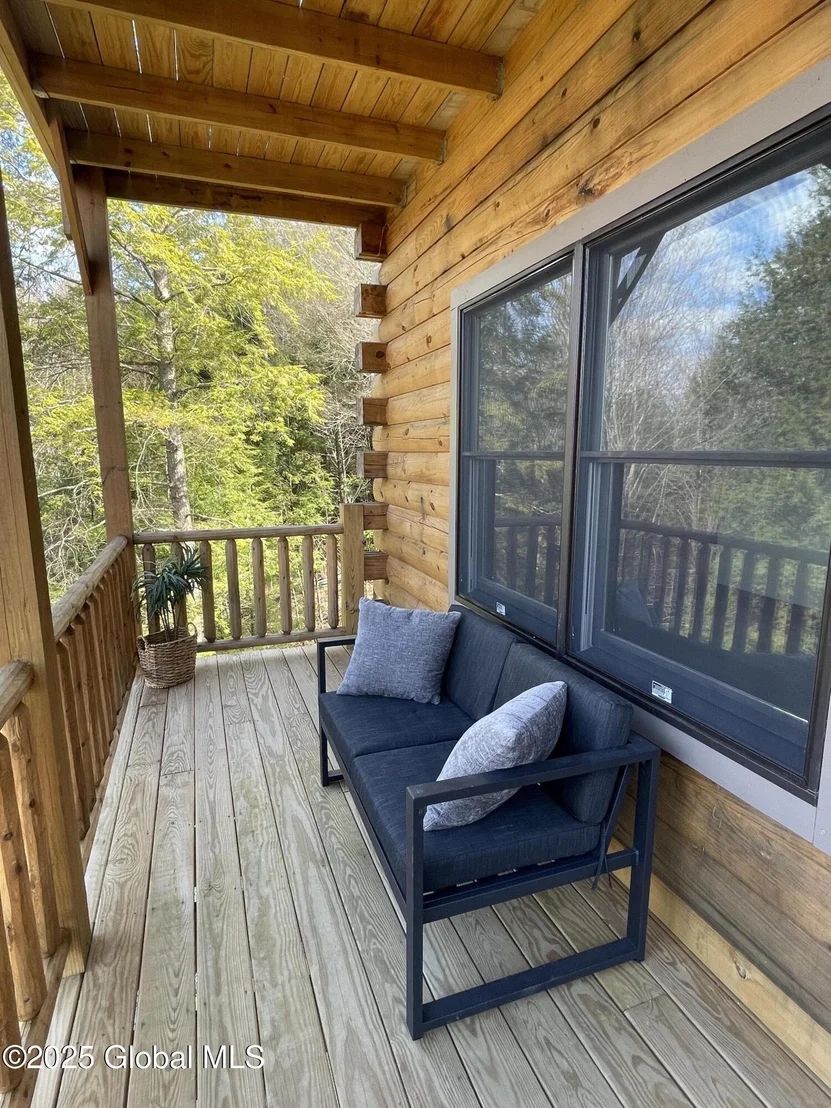 Photo of 9 Spring Woods