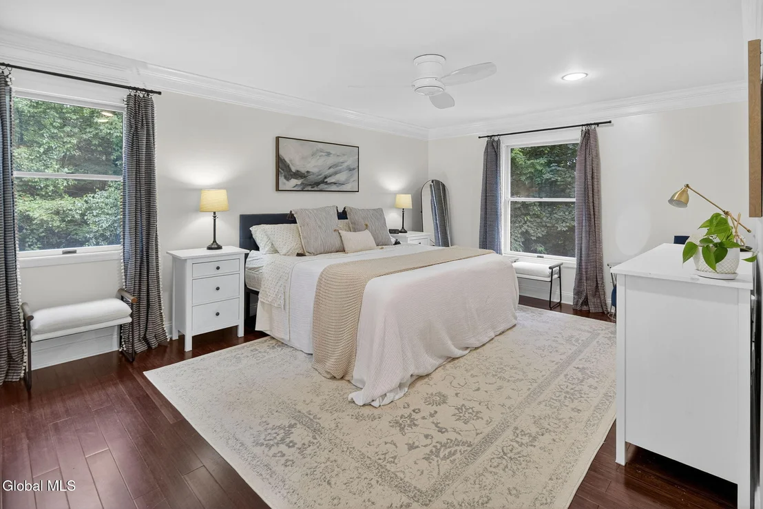 Photo of 72 Maple Road