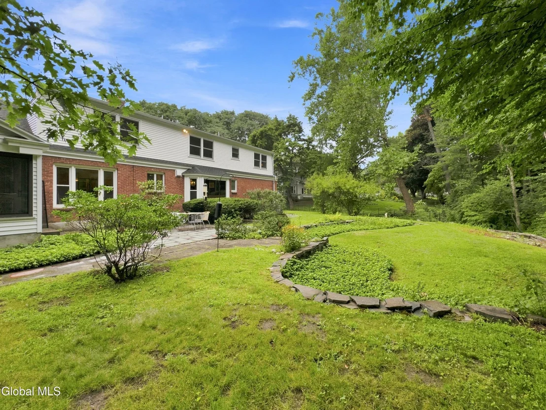 Photo of 7 Macaffer Drive