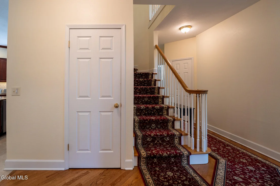 Photo of 10 Whitestone Way