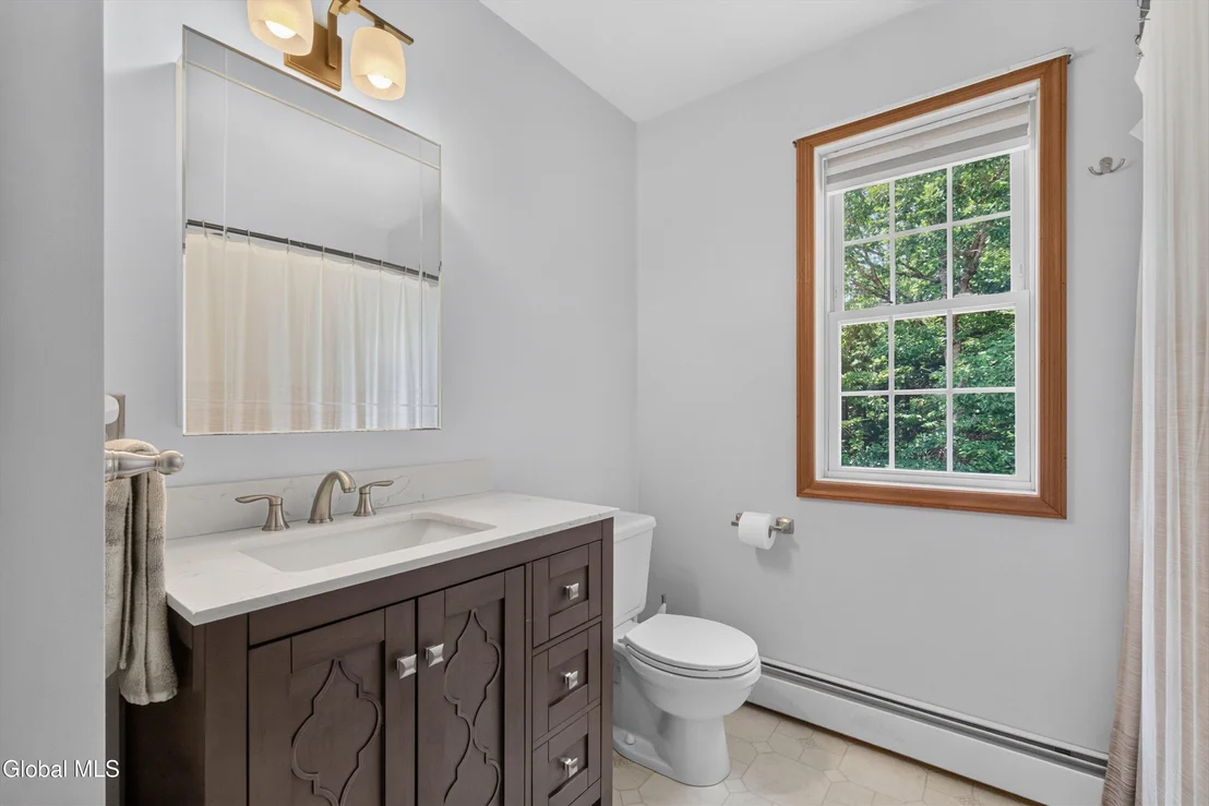Photo of 99 Kings Road