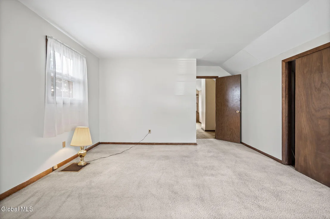 Photo of 1229 Paul Avenue