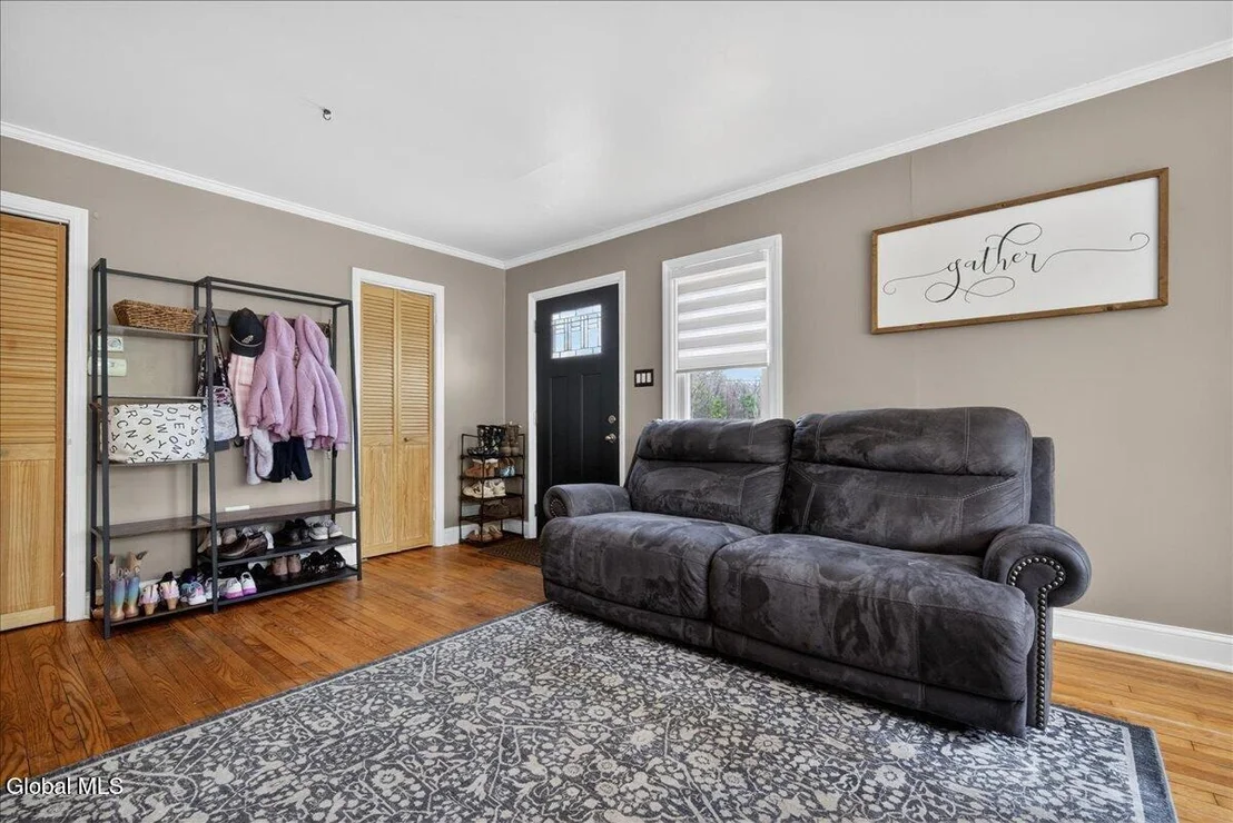 Photo of 715 Church Road