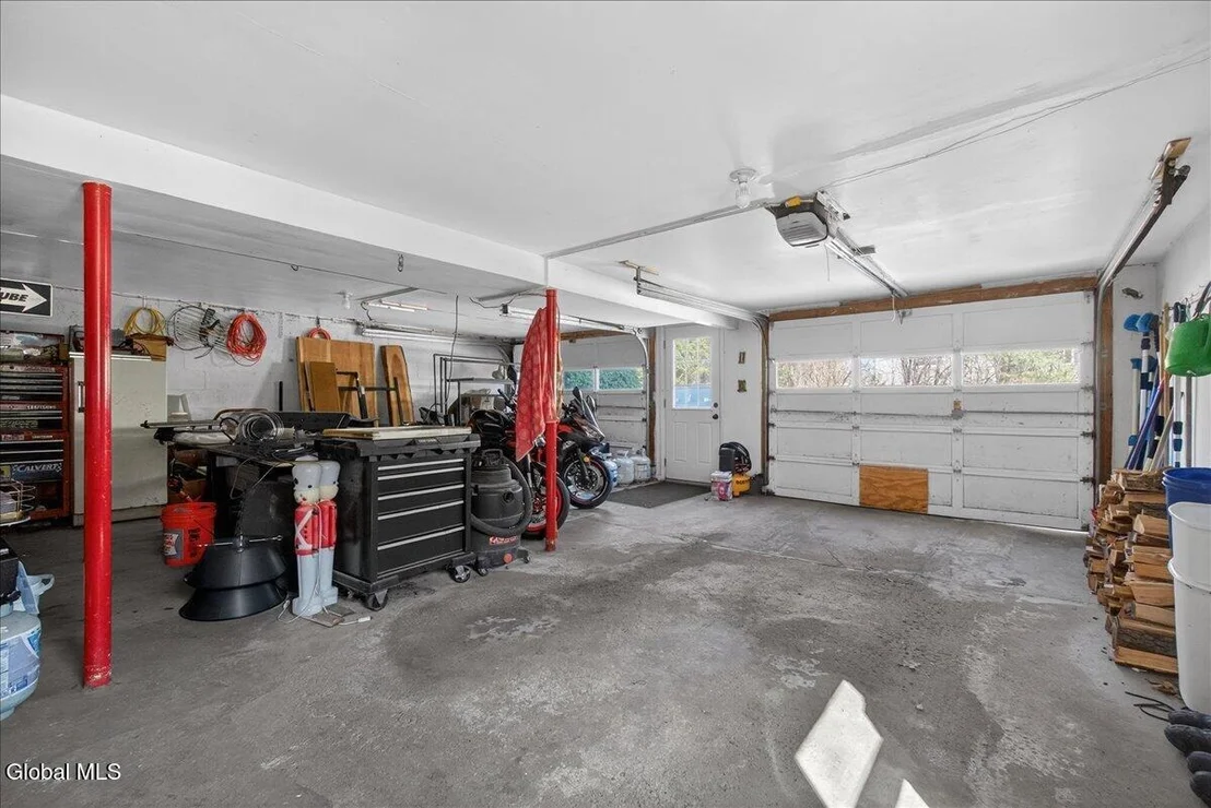 Photo of 221 Droms Road