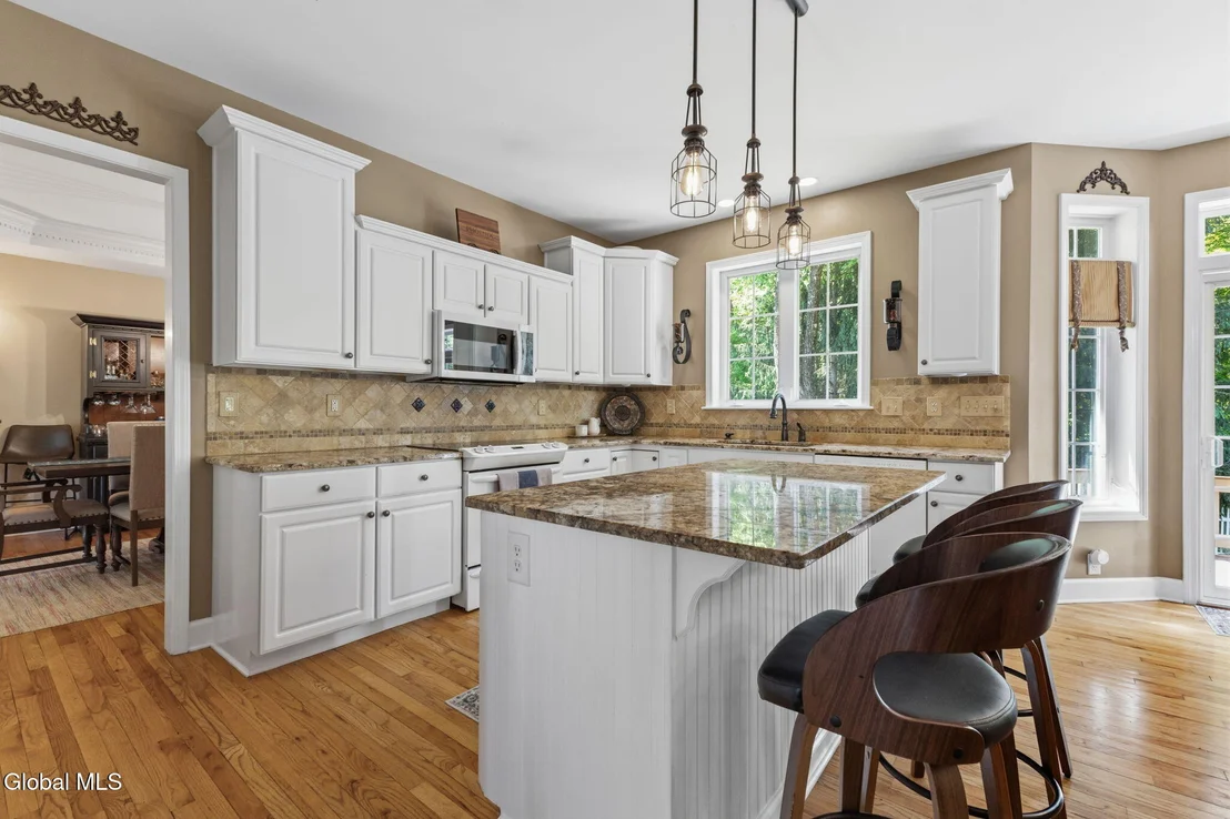 Photo of 46 Mann Boulevard