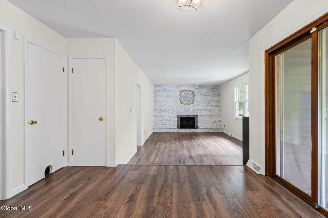 Photo of 3278 Marilyn Street