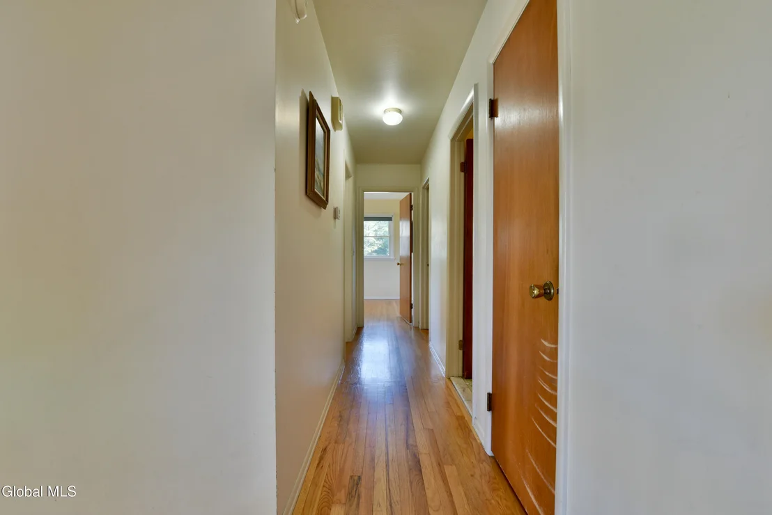 Photo of 4 Cedar Court