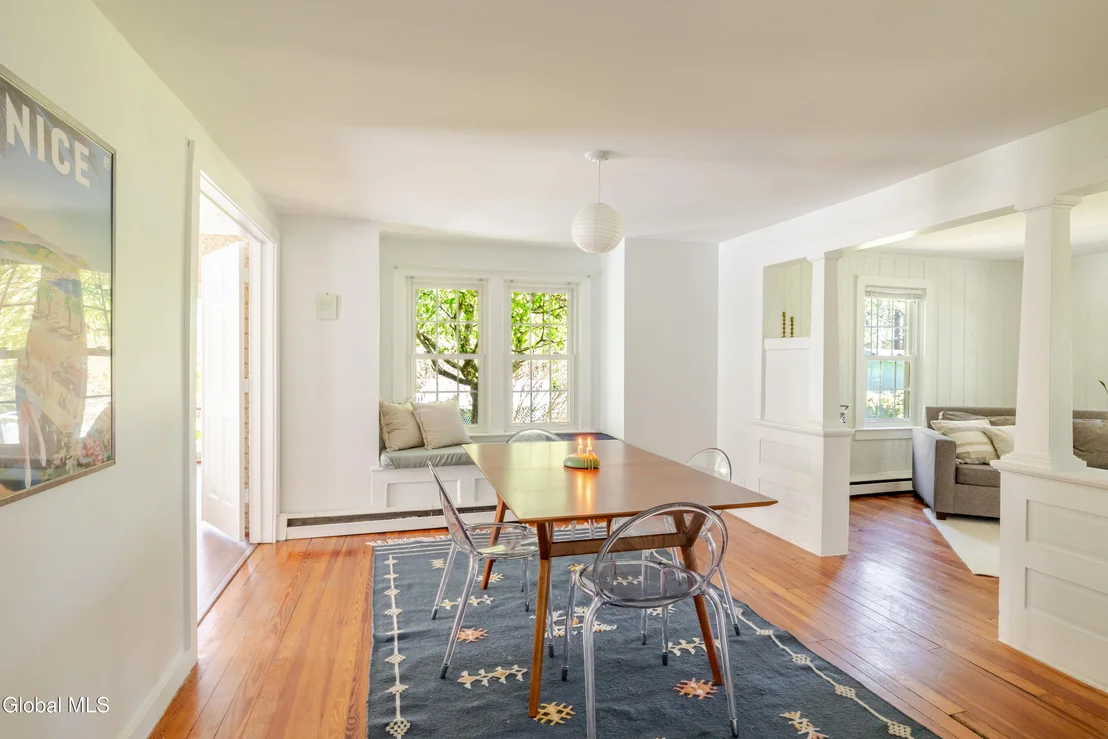 Photo of 330 Pine Bush Road