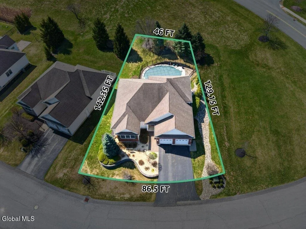 Photo of 1 Conway Circle