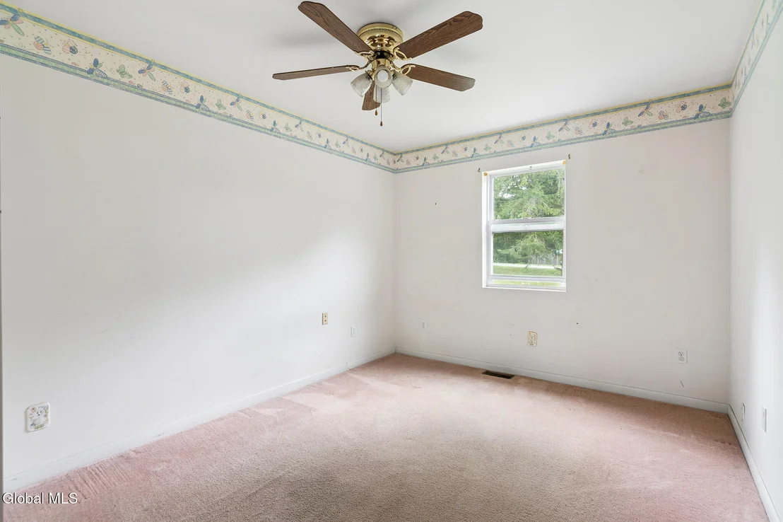 Photo of 355 Posson Hill Road