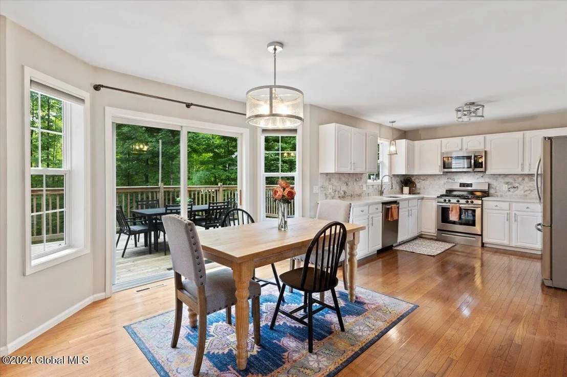 Photo of 927 Mac Arthur Drive